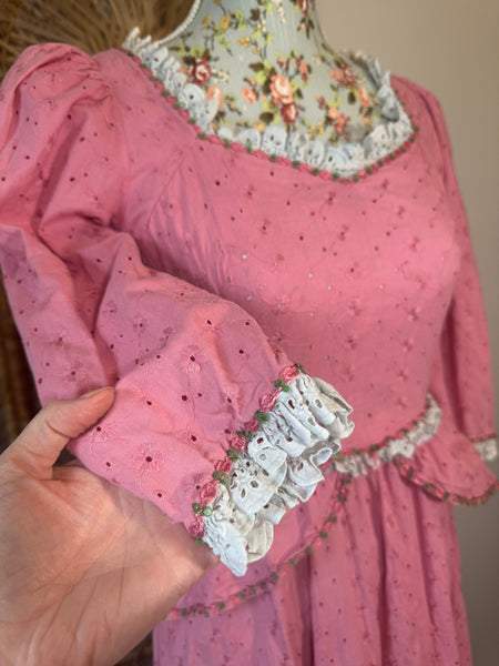 Vintage pink Broidery Anglaise Dress